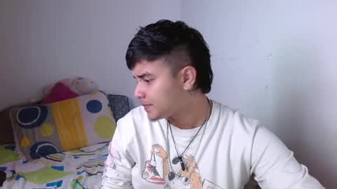 Snapshot of kinkybabies_ chatting on January 2025 04:21:01 AM Mercury online show from January 2025 04:21:01 AM