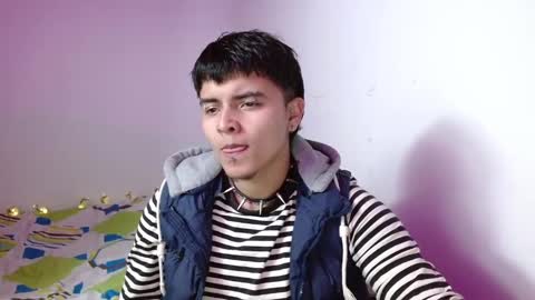 Snapshot of kinkybabies_ chatting on January 2025 05:48:02 AM Mercury online show from January 2025 05:48:02 AM