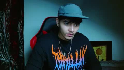 Snapshot of kinkybabies_ chatting on March 2025 06:50:02 AM Mercury online show from March 2025 06:50:02 AM