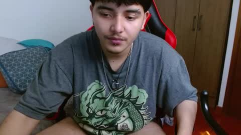 Snapshot of kinkybabies_ chatting on March 2025 02:29:01 PM Mercury online show from March 2025 02:29:01 PM