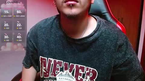 Snapshot of kinkybabies_ chatting on September 2025 11:06:02 PM Mercury online show from September 2025 11:06:02 PM