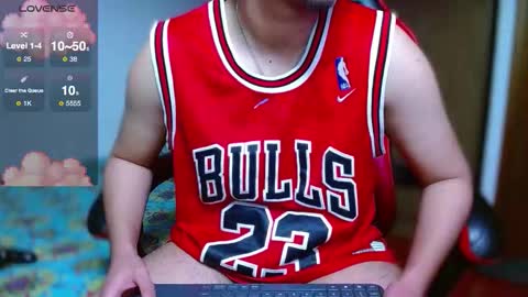 Snapshot of kinkybabies_ chatting on October 2025 12:00:01 AM Mercury online show from October 2025 12:00:01 AM