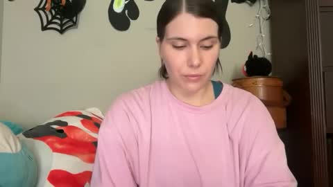 kinkycreative online show from November 2025 07:48:02 PM