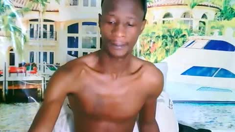 Snapshot of kinkyebonyguy chatting on October 2025 05:32:02 AM BigD online show from October 2025 05:32:02 AM
