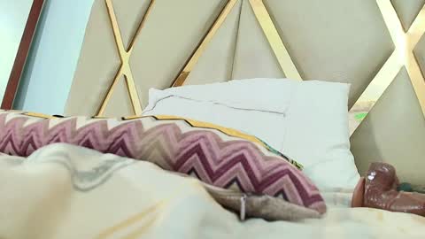 MISS RYN  online show from December 2024 07:22:01 PM