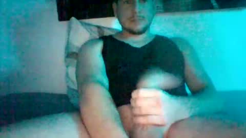 Snapshot of kinkylionboy chatting on December 2024 10:53:02 PM kinkylionboy online show from December 2024 10:53:02 PM