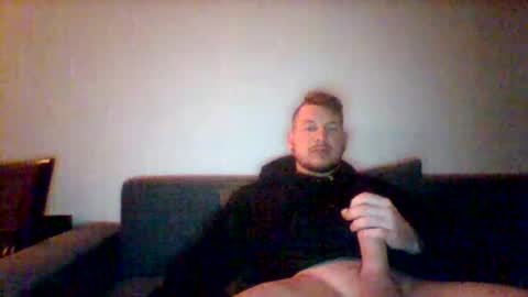 Snapshot of kinkylionboy chatting on March 2025 09:22:01 PM kinkylionboy online show from March 2025 09:22:01 PM