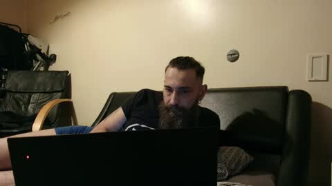 kinkyrusty online show from January 2025 01:18:01 AM