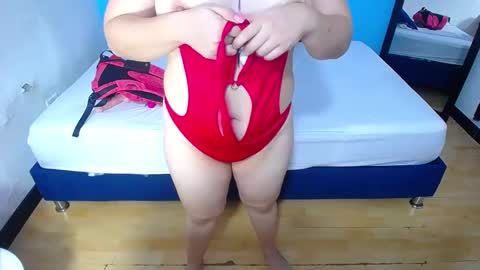 Snapshot of kinkyy_redhead chatting on January 2025 03:05:02 PM kinkyy_redhead online show from January 2025 03:05:02 PM