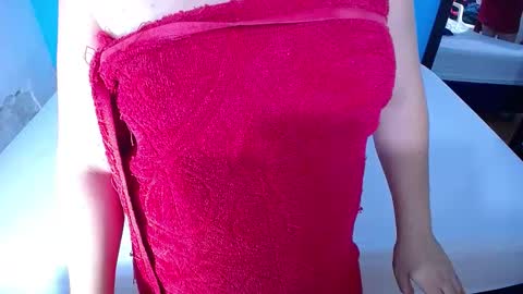 Snapshot of kinkyy_redhead chatting on March 2025 12:47:01 PM kinkyy_redhead online show from March 2025 12:47:01 PM