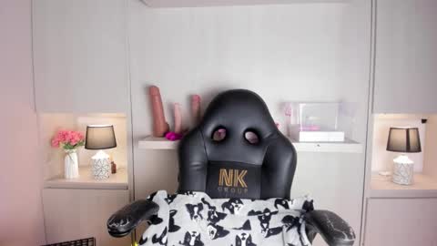 M A R A  online show from February 2026 11:49:01 AM