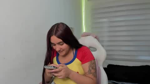 Snapshot of kir_ely chatting on July 2026 07:18:02 PM kir_ely online show from July 2026 07:18:02 PM