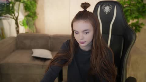 Sweet girls online show from December 2025 07:42:01 PM