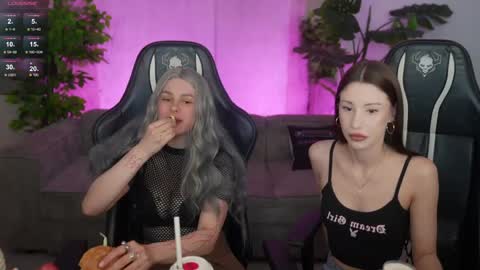 Snapshot of kira0541 chatting on April 2026 07:15:01 PM Sweet girls online show from April 2026 07:15:01 PM