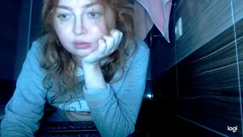 Snapshot of kira_foxy_ chatting on April 2026 09:33:02 AM Kira online show from April 2026 09:33:02 AM