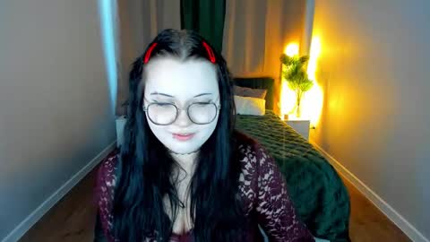 Snapshot of kira_g0ld chatting on March 2026 01:33:02 AM kira online show from March 2026 01:33:02 AM