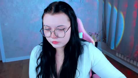 Snapshot of kira_g0ld chatting on April 2026 09:14:01 AM kira online show from April 2026 09:14:01 AM