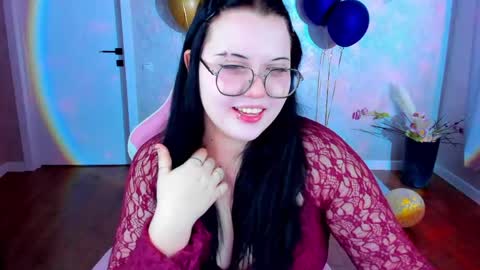 Snapshot of kira_g0ld chatting on April 2026 01:06:01 AM kira online show from April 2026 01:06:01 AM