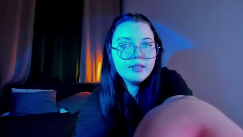 Snapshot of kira_g0ld chatting on April 2026 01:41:02 PM kira online show from April 2026 01:41:02 PM