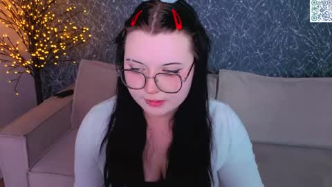 Snapshot of kira_g0ld chatting on May 2026 08:55:02 AM kira online show from May 2026 08:55:02 AM