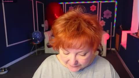 Kira Kennet online show from April 2026 06:27:01 AM