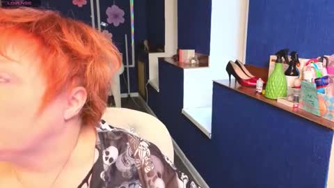 Kira Kennet online show from April 2026 11:09:01 AM
