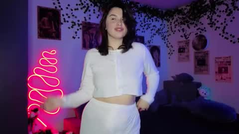 Kira VanKick online show from October 2025 06:19:02 PM
