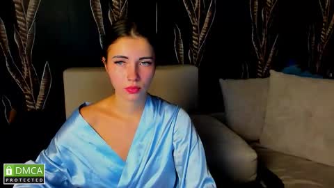 Snapshot of kira_moon_1 chatting on October 2025 07:03:01 PM Kira online show from October 2025 07:03:01 PM