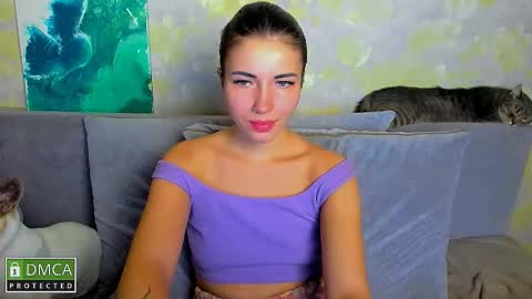 Snapshot of kira_moon_1 chatting on November 2025 07:43:01 PM Kira online show from November 2025 07:43:01 PM