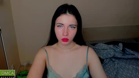 Snapshot of kira_mooon chatting on February 2025 03:21:02 AM Kira online show from February 2025 03:21:02 AM