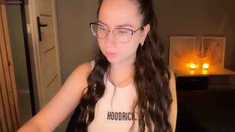 Kira online show from February 2026 11:34:02 PM