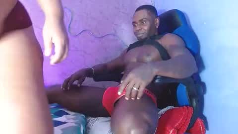 kira-squir online show from October 2025 05:20:02 AM