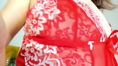 Snapshot of kiraadamss chatting on September 2025 12:24:02 AM kiraadamss online show from September 2025 12:24:02 AM