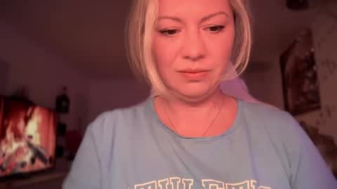 KiraDivine online show from February 2025 02:16:02 PM