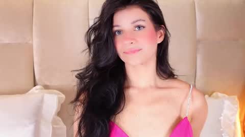 Snapshot of kirakayleigh chatting on October 2025 01:52:02 AM kira online show from October 2025 01:52:02 AM