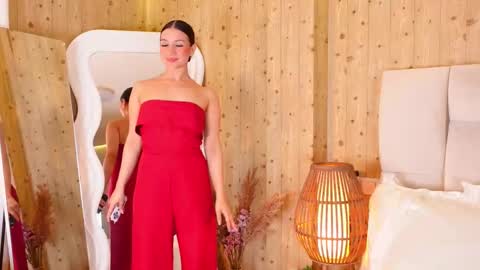 Snapshot of kirakayleigh chatting on November 2025 03:50:01 AM kira online show from November 2025 03:50:01 AM