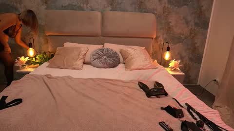 Snapshot of kiraroxx chatting on September 2025 06:55:02 PM Kira online show from September 2025 06:55:02 PM