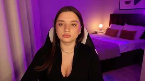 kirastorm_ online show from February 2026 01:03:02 PM