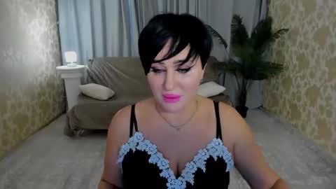 Kira online show from January 2026 11:35:01 AM