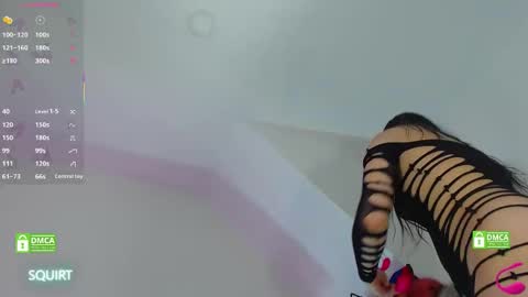 kiravixenn online show from February 2026 07:34:02 PM