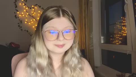 Snapshot of kirayume chatting on July 2026 09:43:01 PM KiraYume online show from July 2026 09:43:01 PM