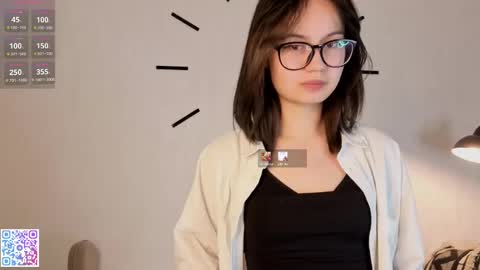 Snapshot of kirbycallaro chatting on April 2026 07:00:01 PM Miko online show from April 2026 07:00:01 PM