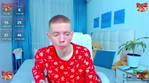 Snapshot of kireev_ chatting on December 2024 06:43:02 AM online show from December 2024 06:43:02 AM