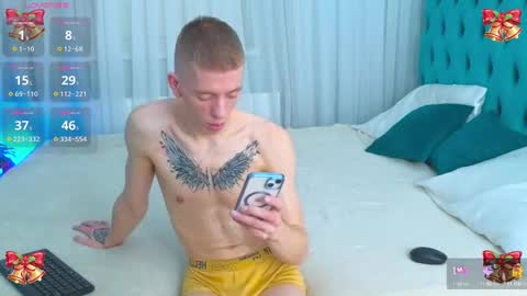 Snapshot of kireev_ chatting on December 2024 09:49:02 AM online show from December 2024 09:49:02 AM