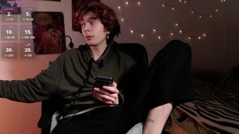 Snapshot of kiriae21 chatting on February 2026 07:26:01 PM Alan online show from February 2026 07:26:01 PM