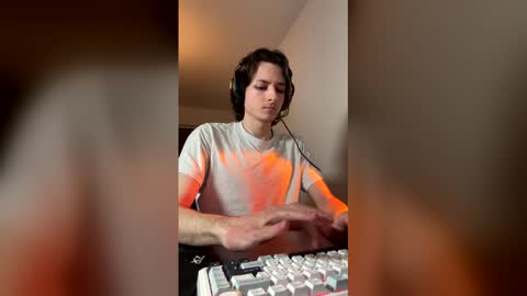 Snapshot of kirien_rodsmith chatting on February 2026 07:58:02 PM Kirien Rodsmith online show from February 2026 07:58:02 PM