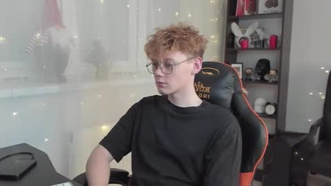 Snapshot of kirill_20_cm chatting on January 2025 02:07:01 PM Kirill and Andrey online show from January 2025 02:07:01 PM