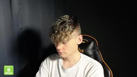 Kirill and Andrey online show from January 2026 10:37:02 PM