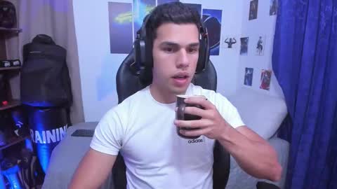 Snapshot of kiritosexhot chatting on September 2025 03:34:01 AM Jacob online show from September 2025 03:34:01 AM