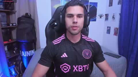 Snapshot of kiritosexhot chatting on October 2025 02:01:02 AM Jacob online show from October 2025 02:01:02 AM